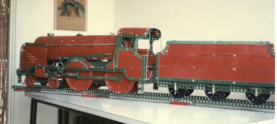 Meccano locomotive